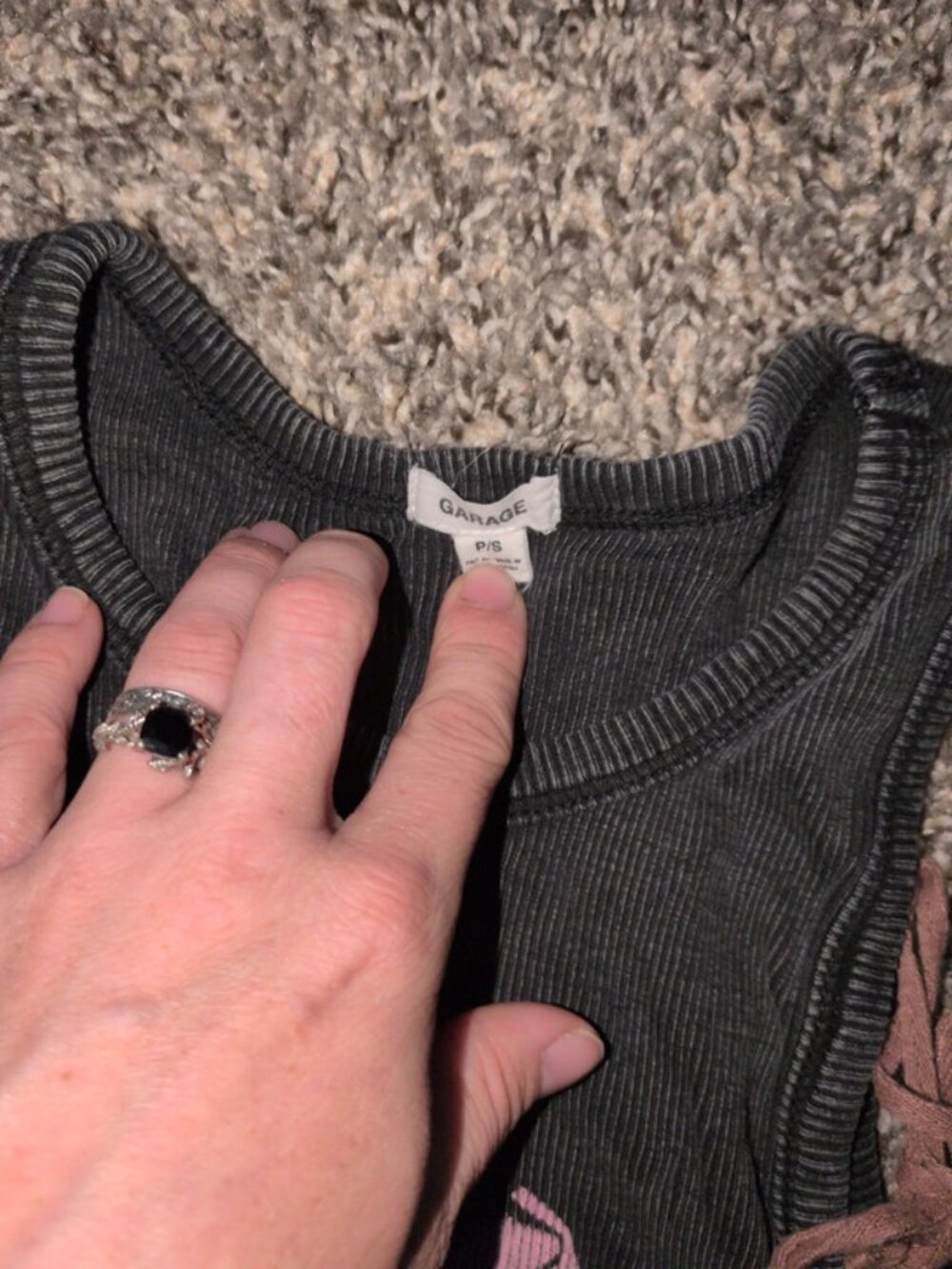 S garage crop top bundle - Picture 14 of 16